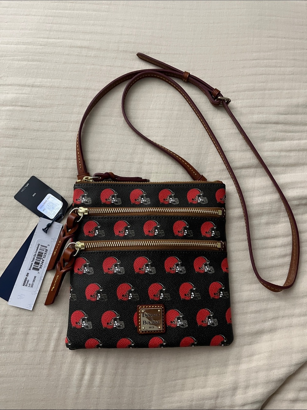 Dooney & Bourke NFL Cleveland Browns Crossbody bag